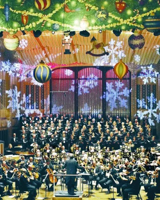 Live concert by A Charlie Brown Christmas