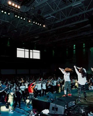 Live concert by Sundub