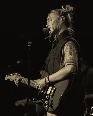 Claire Rosinkranz Allston