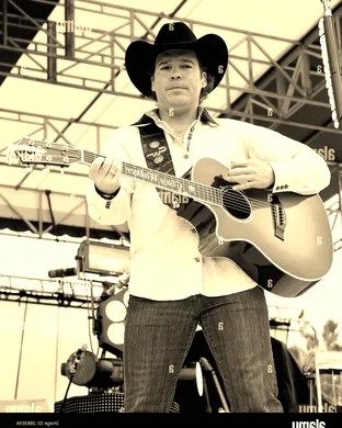 Clay Walker Lynn