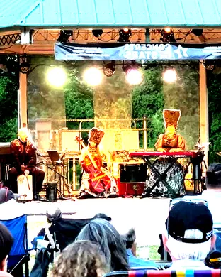 DakhaBrakha